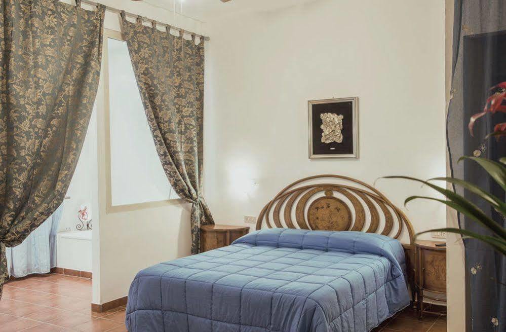 Agriturismo Il Casale Delle Ginestre Fiumicino Exterior foto